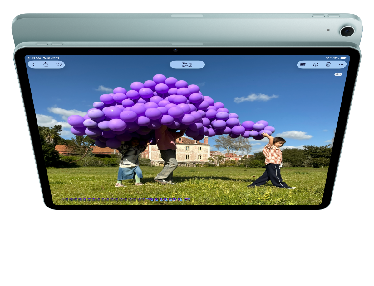iPad Air, front exterior, user is on FaceTime and looking at Keynote in front of another iPad Air, back exterior